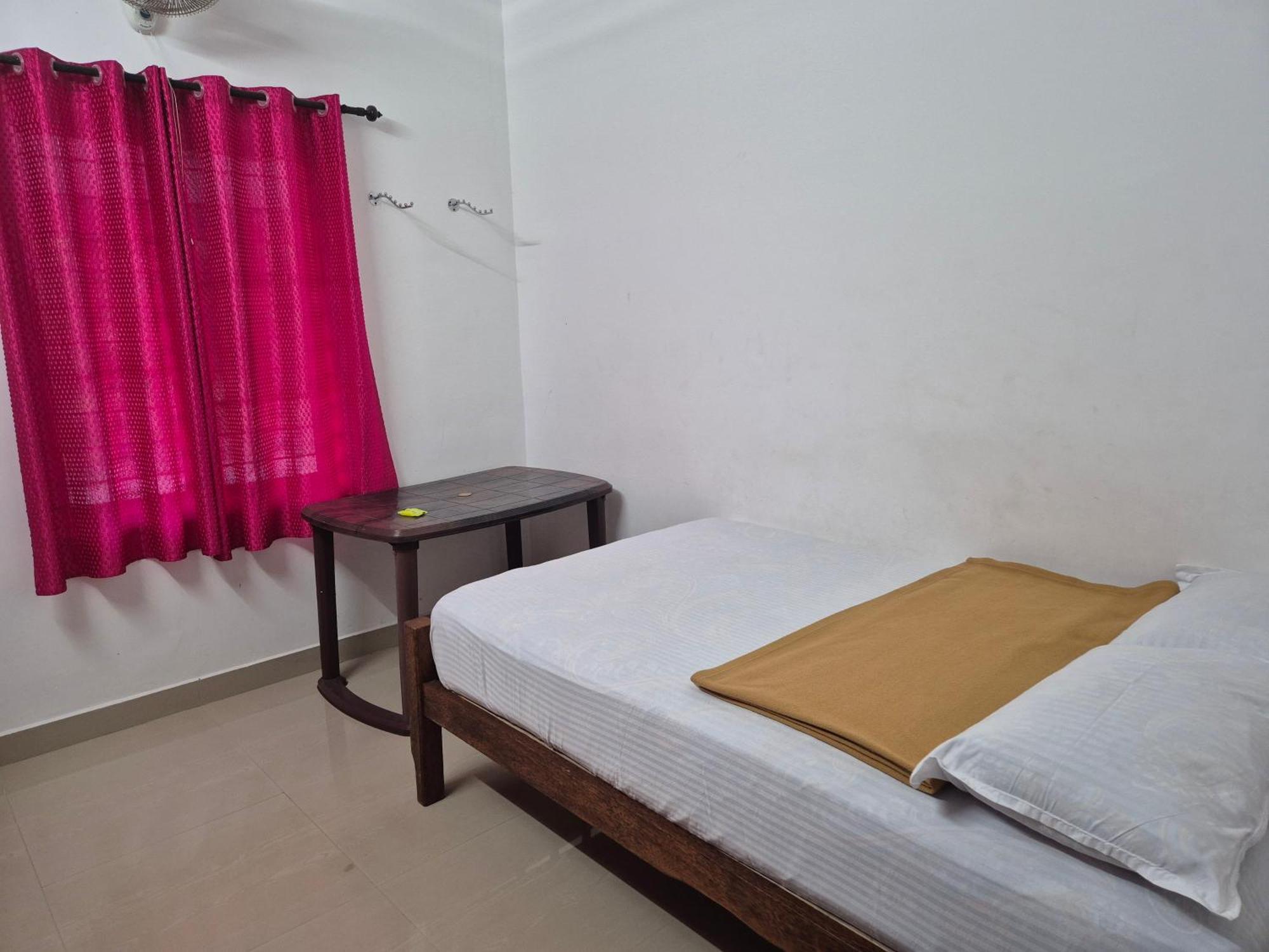 Anivilla Holiday Home Kunjithanny Anachal Esterno foto